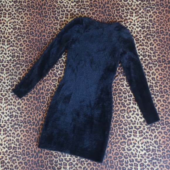 Aritzia Sunday best dress - Picture 2 of 4